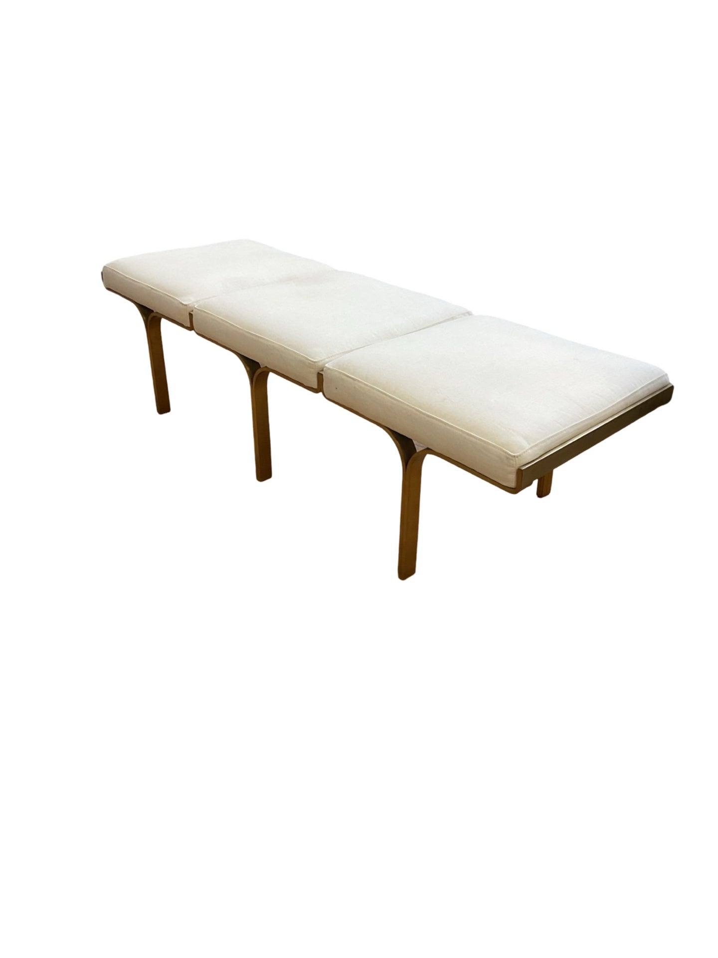 BENCH