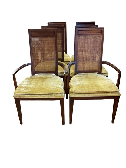 DINING CHAIR